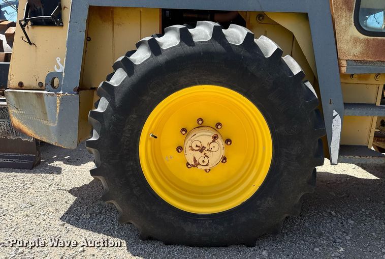 image for item DZ8527 Bomag BW172 PDB-2 single drum vibratory roller