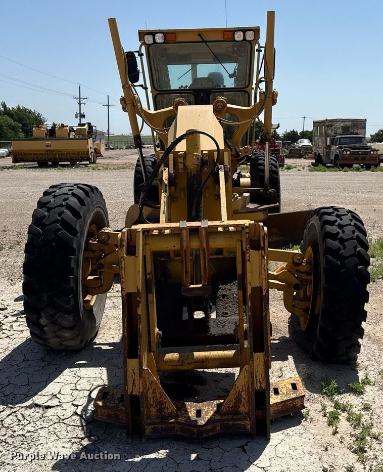 MOTOCONFORMADORA CATERPILLAR 140H 2001