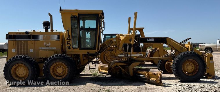 MOTOCONFORMADORA CATERPILLAR 140H 2001