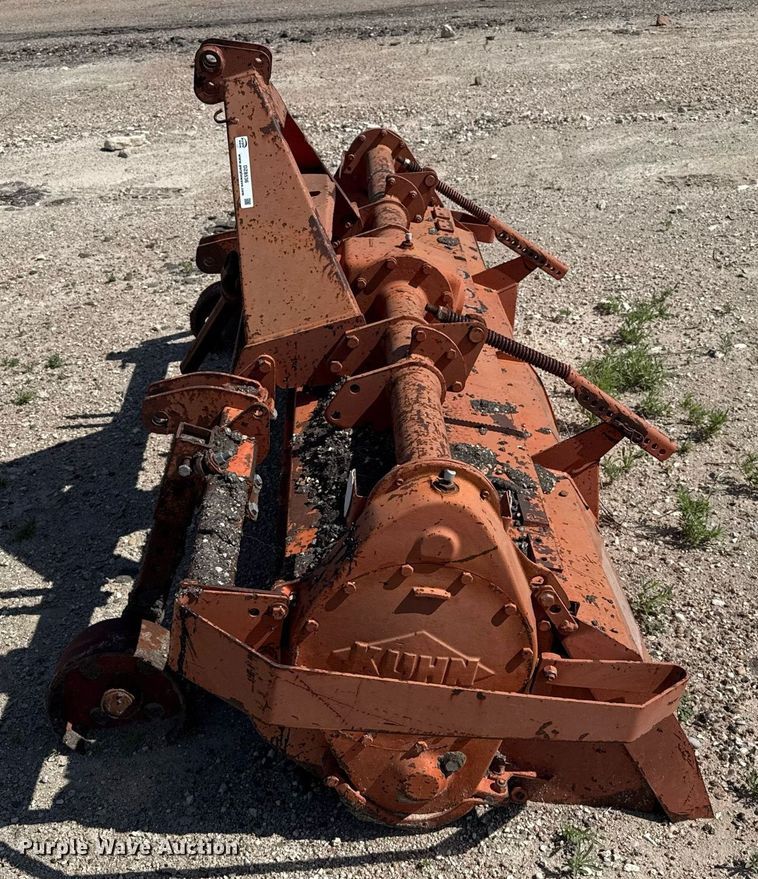 image for item DZ8536 Kuhn EL-81 rototiller