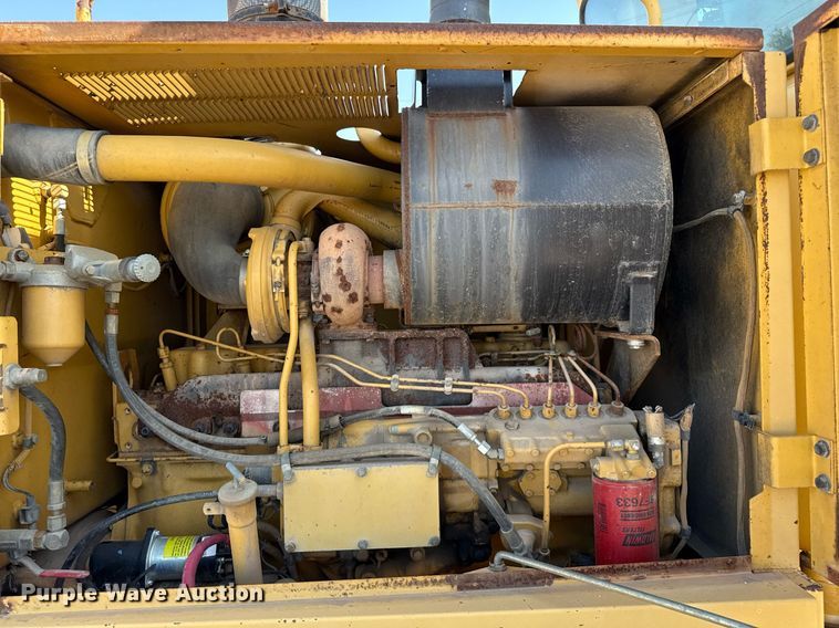 image for item DZ8540 1996 Caterpillar 140H motor grader