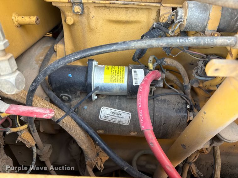 image for item DZ8540 1996 Caterpillar 140H motor grader