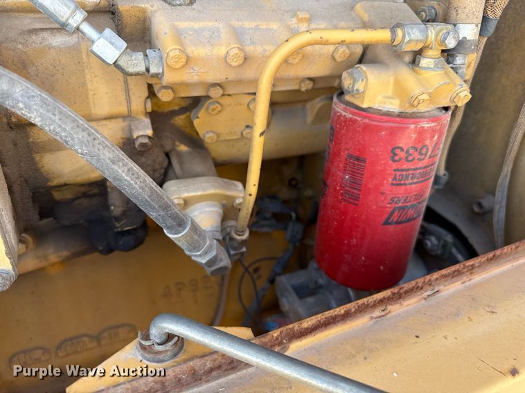 image for item DZ8540 1996 Caterpillar 140H motor grader