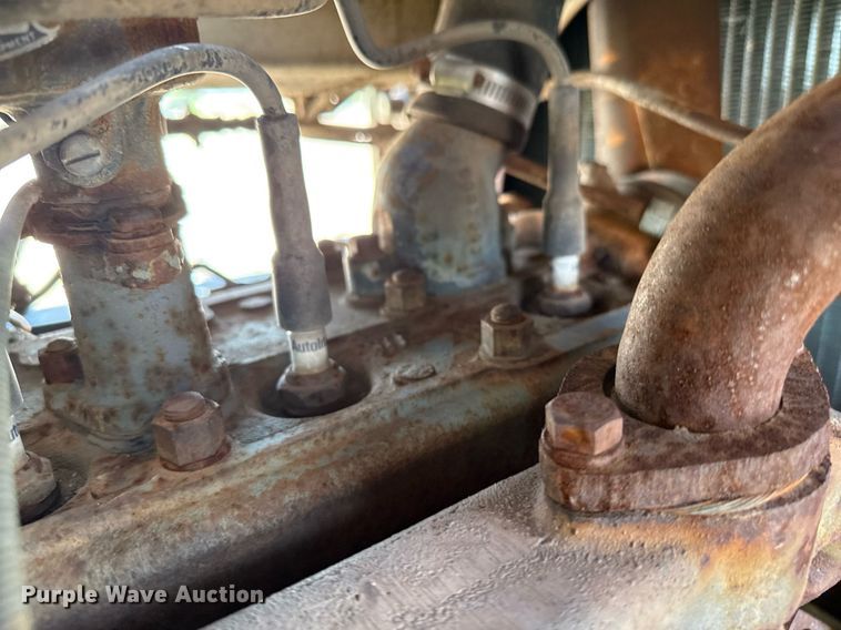 image for item DZ8541 Clark forklift