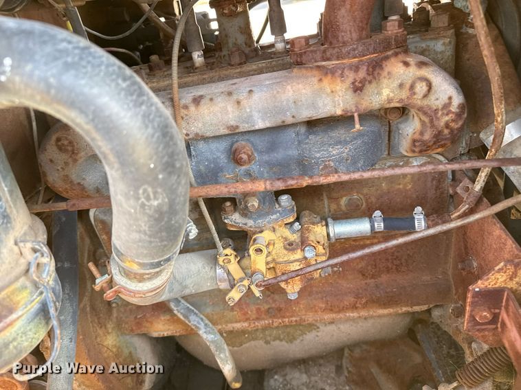 image for item DZ8541 Clark forklift