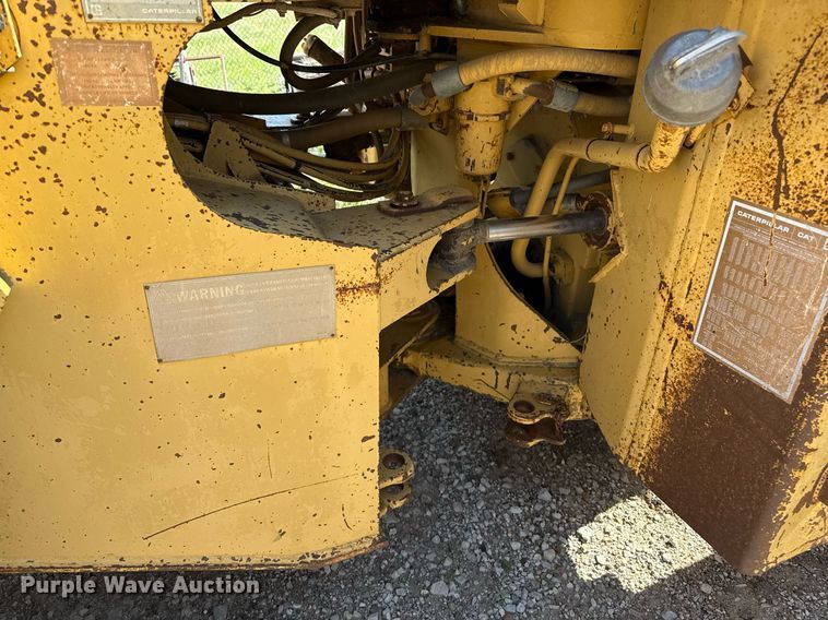image for item DZ8542 1984 Caterpillar 950B wheel loader