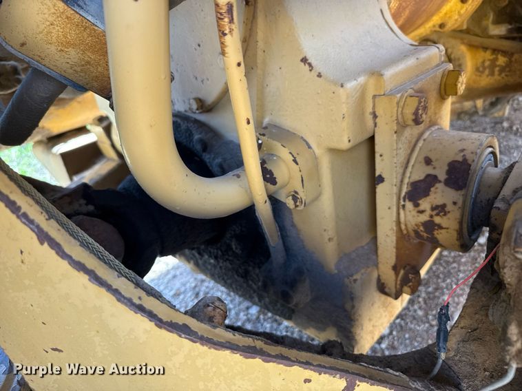 image for item DZ8542 1984 Caterpillar 950B wheel loader