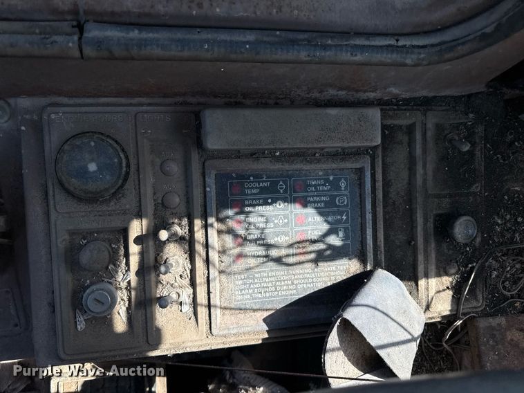 image for item DZ8542 1984 Caterpillar 950B wheel loader