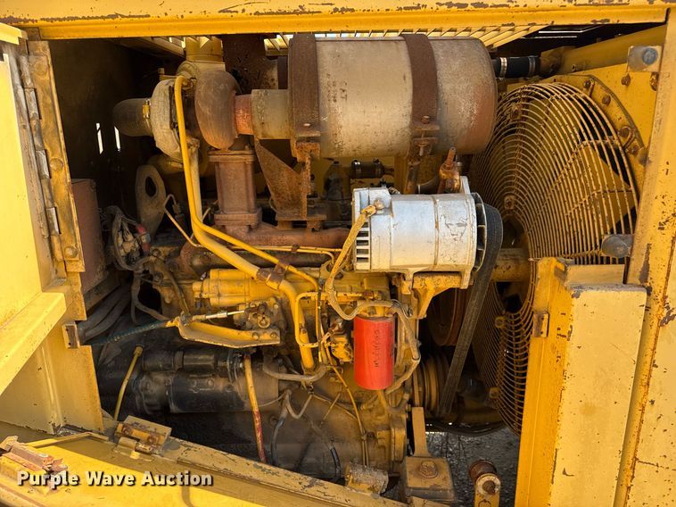 image for item DZ8542 1984 Caterpillar 950B wheel loader