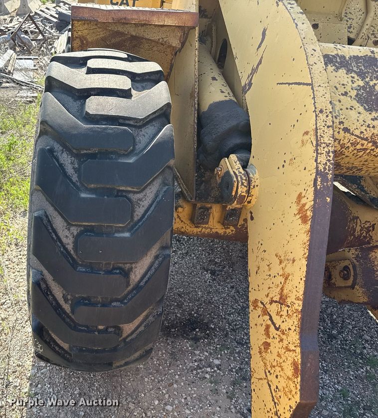 image for item DZ8542 1984 Caterpillar 950B wheel loader