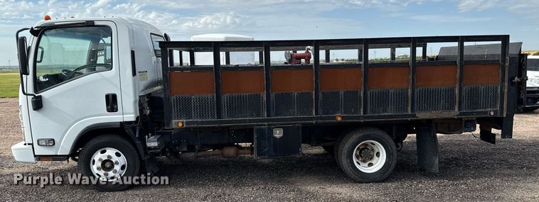 image for item DZ8550 2008 Isuzu NPR flatbed truck