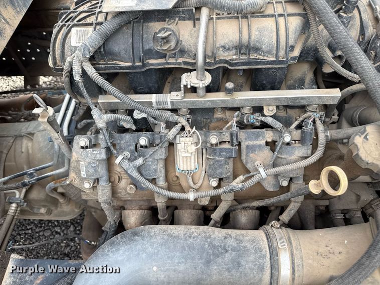 image for item DZ8550 2008 Isuzu NPR flatbed truck