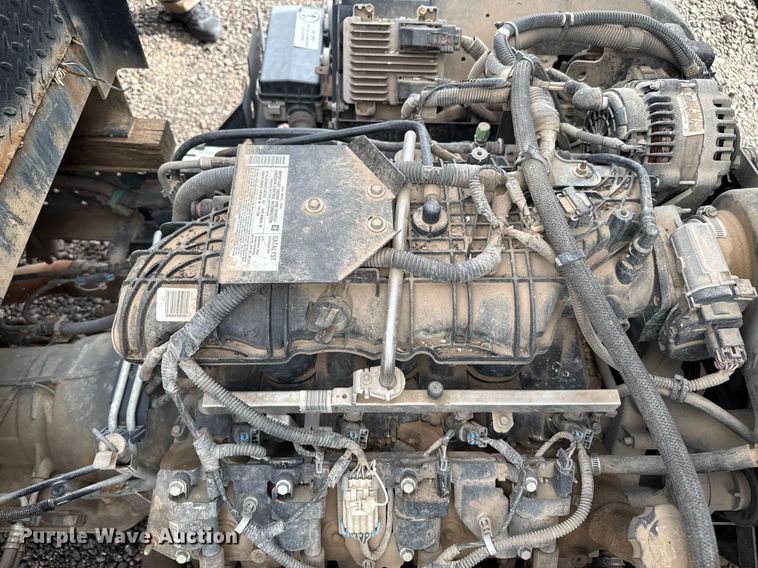 image for item DZ8550 2008 Isuzu NPR flatbed truck