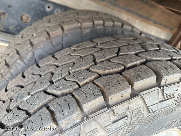 image for item DZ8550 2008 Isuzu NPR flatbed truck