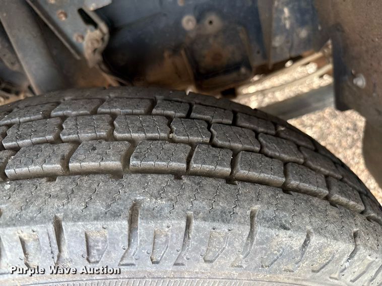 image for item DZ8550 2008 Isuzu NPR flatbed truck