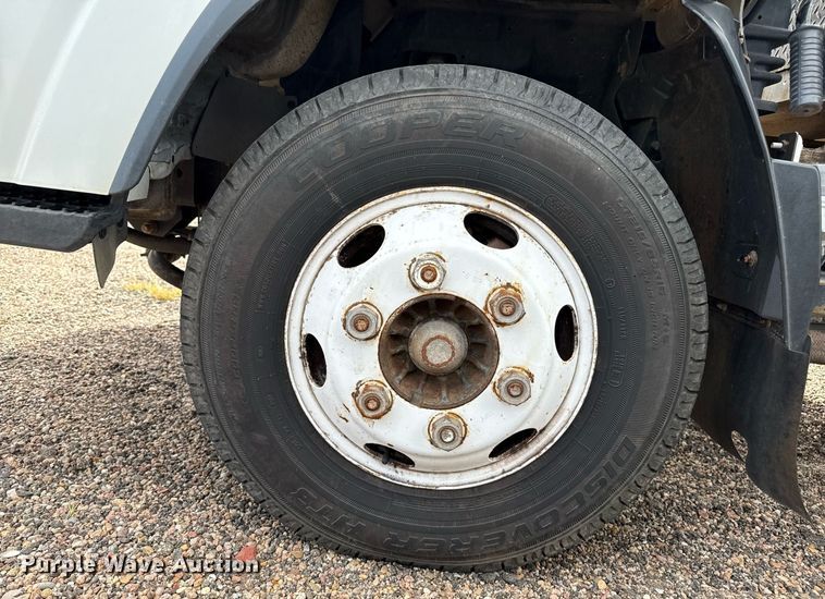 image for item DZ8550 2008 Isuzu NPR flatbed truck