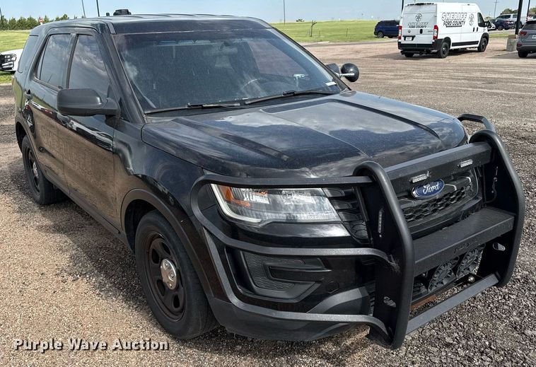 image for item DZ8555 2017 Ford Explorer Police Interceptor SUV