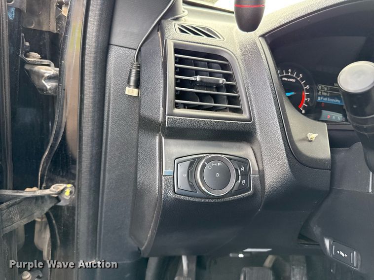 image for item DZ8555 2017 Ford Explorer Police Interceptor SUV