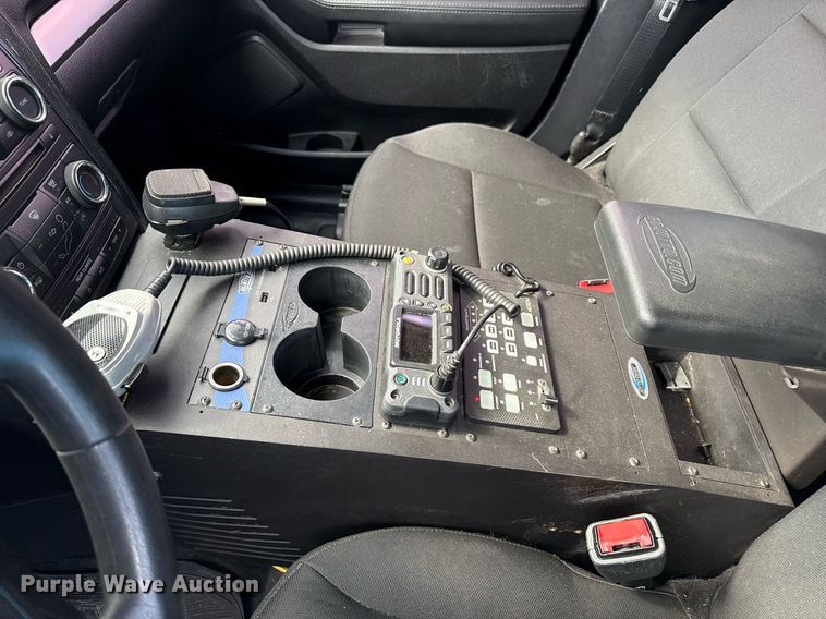 image for item DZ8555 2017 Ford Explorer Police Interceptor SUV