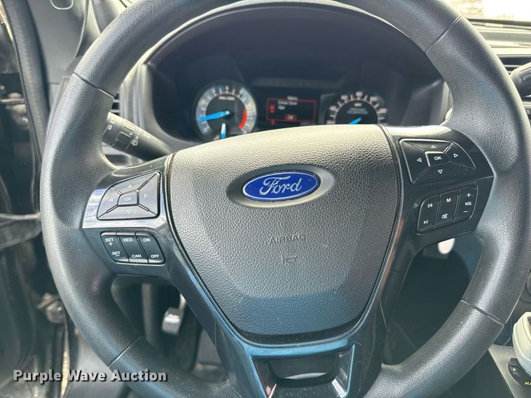 image for item DZ8555 2017 Ford Explorer Police Interceptor SUV