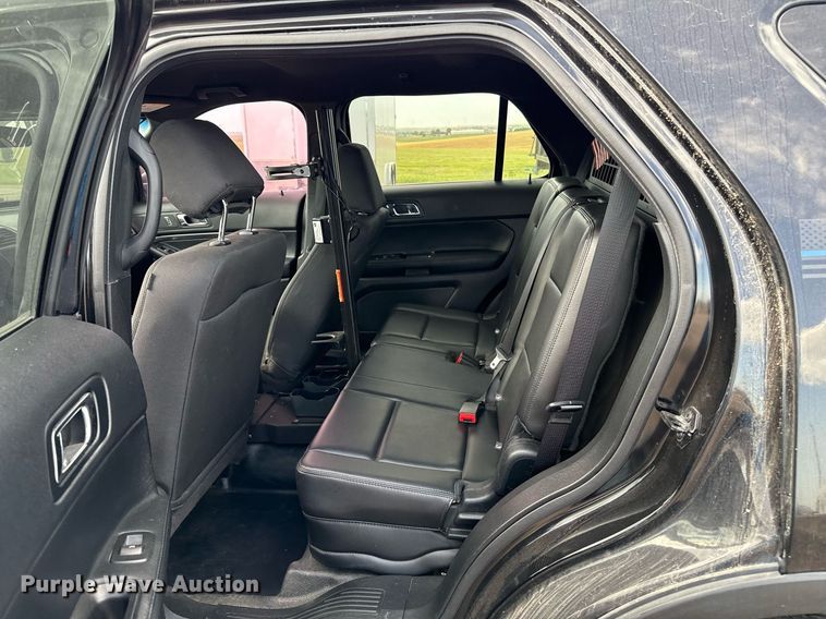 image for item DZ8555 2017 Ford Explorer Police Interceptor SUV