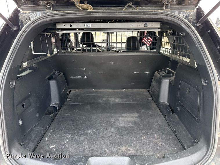 image for item DZ8555 2017 Ford Explorer Police Interceptor SUV