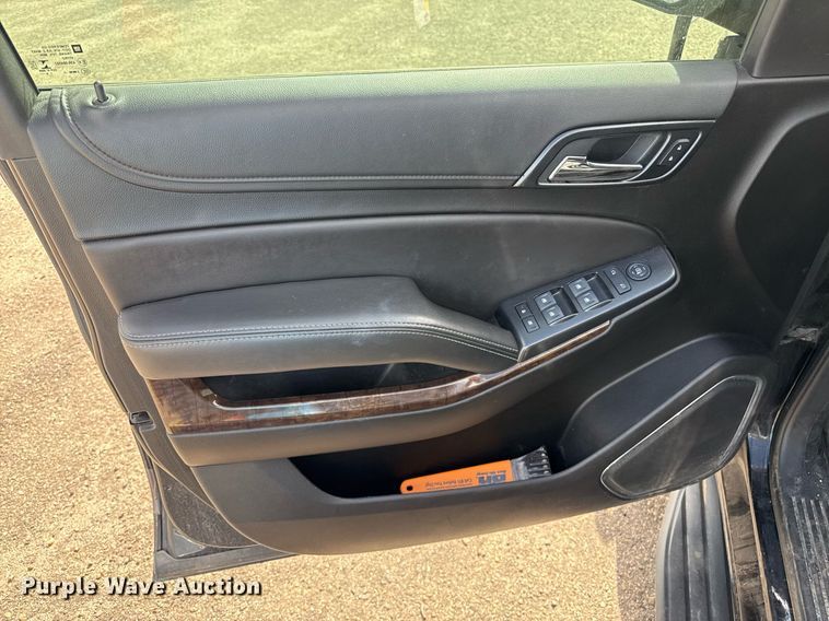 image for item DZ8556 2020 Chevrolet Tahoe Police  SUV