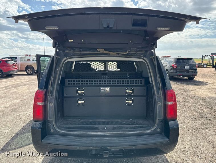 image for item DZ8556 2020 Chevrolet Tahoe Police  SUV
