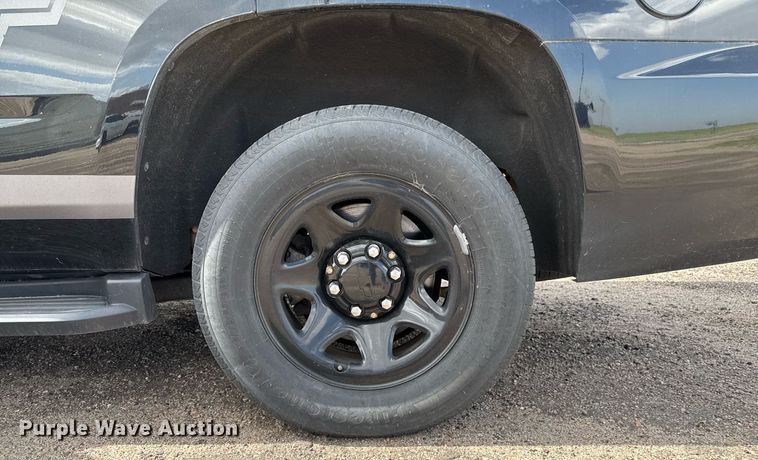 image for item DZ8556 2020 Chevrolet Tahoe Police  SUV