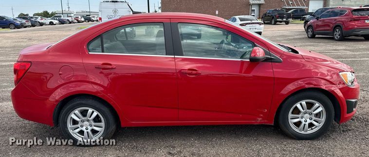 image for item DZ8558 2012 Chevrolet Sonic LT 