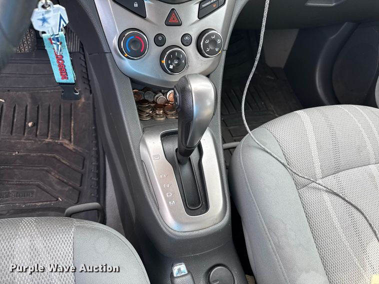 image for item DZ8558 2012 Chevrolet Sonic LT 