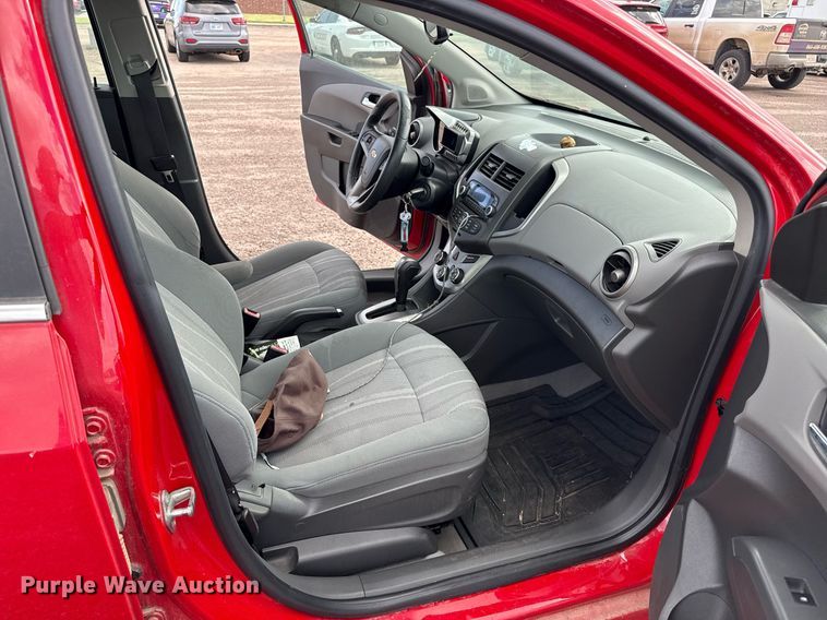 image for item DZ8558 2012 Chevrolet Sonic LT 