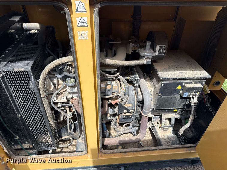 image for item DZ8560 Olympian G50F3 generator