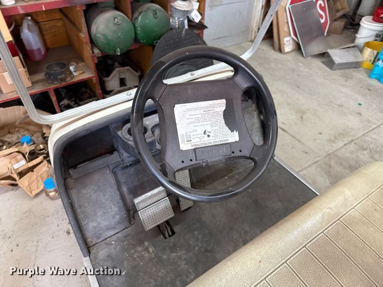 image for item DZ8565 Yamaha golf cart