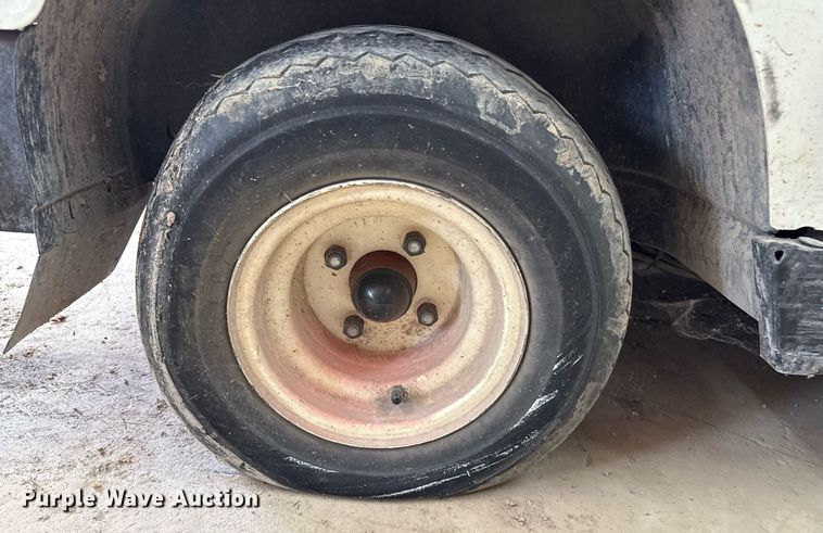 image for item DZ8565 Yamaha golf cart