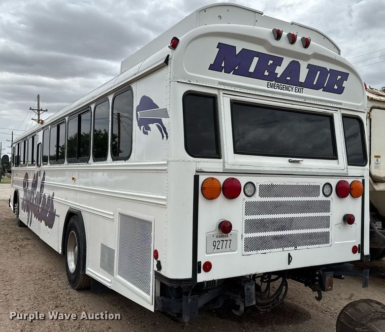 image for item DZ8566 2009 Blue Bird All American coach bus