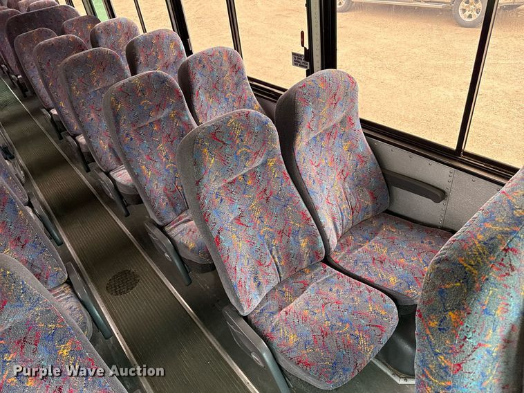 image for item DZ8566 2009 Blue Bird All American coach bus