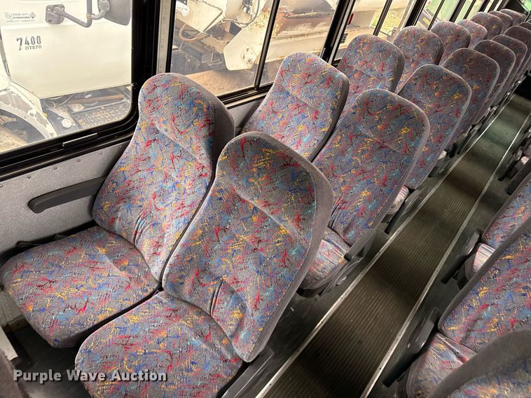 image for item DZ8566 2009 Blue Bird All American coach bus