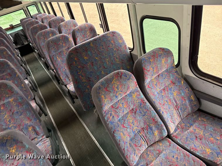 image for item DZ8566 2009 Blue Bird All American coach bus