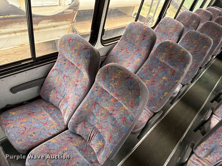 image for item DZ8566 2009 Blue Bird All American coach bus