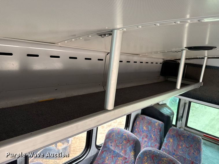 image for item DZ8566 2009 Blue Bird All American coach bus