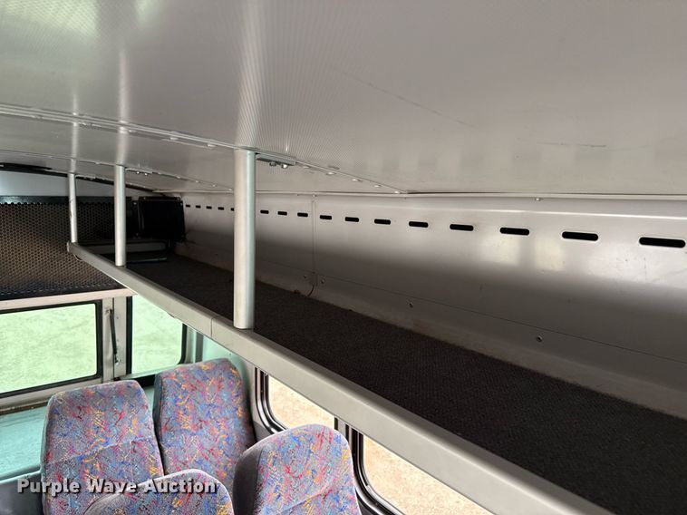 image for item DZ8566 2009 Blue Bird All American coach bus