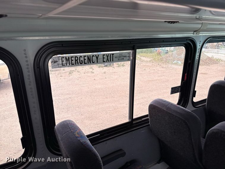 image for item DZ8566 2009 Blue Bird All American coach bus