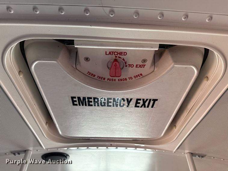 image for item DZ8566 2009 Blue Bird All American coach bus