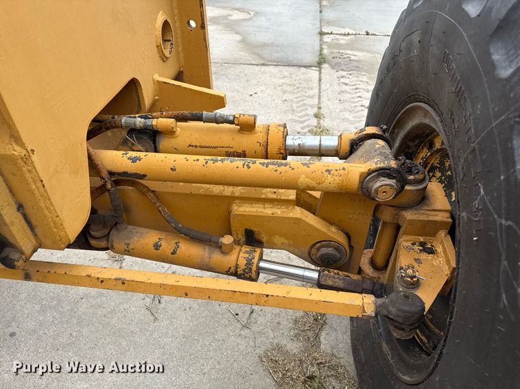 image for item DZ8572 1984 Galion A500 motor grader