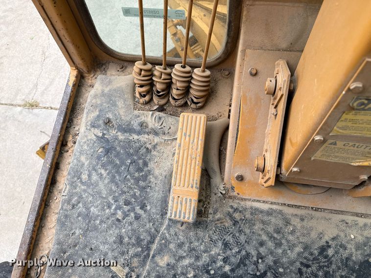 image for item DZ8572 1984 Galion A500 motor grader