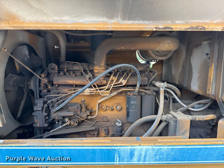 image for item DZ8572 1984 Galion A500 motor grader