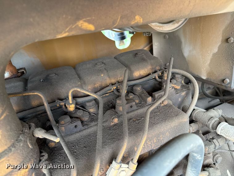 image for item DZ8572 1984 Galion A500 motor grader