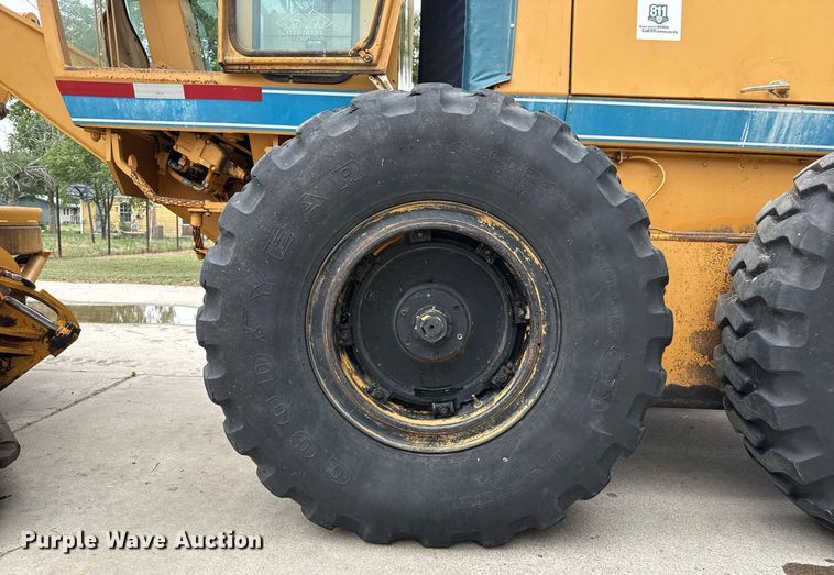 image for item DZ8572 1984 Galion A500 motor grader