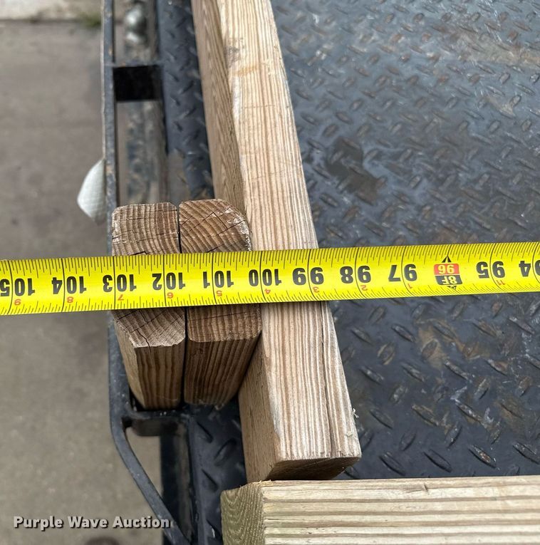 image for item DZ8573 1989 Ford F150 flatbed pickup truck